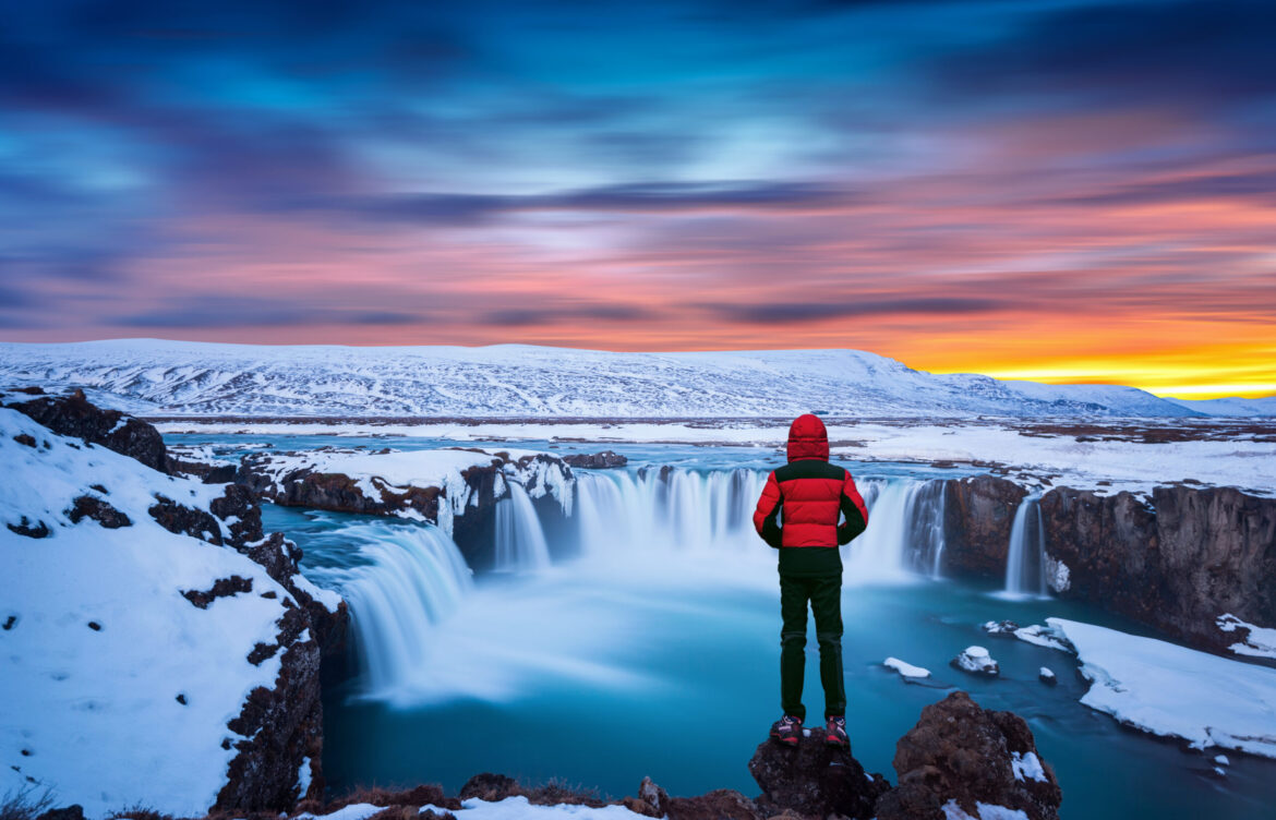 Exploring the Wonders of Iceland: A Journey through Fire and Ice